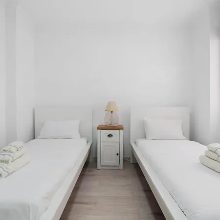 아파트 Beautiful Raidice House 아리나가